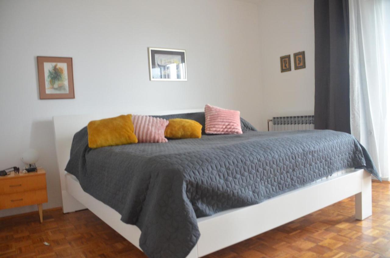 Corina & Franco Apartment Senj  Bagian luar foto