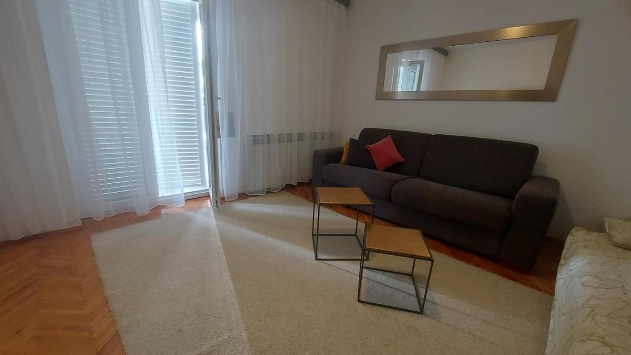 Corina & Franco Apartment Senj  Bagian luar foto